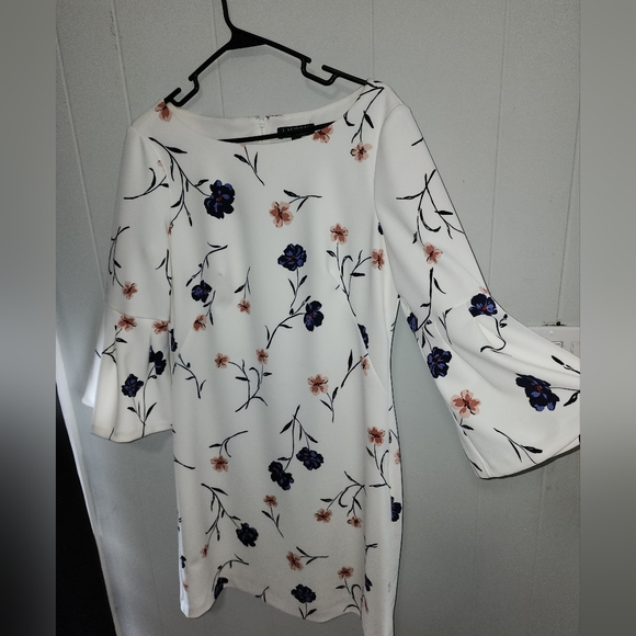 Ralph Lauren Stunning 😍 Boho Style Floral Bell Sleeve Dress - Picture 6 of 16